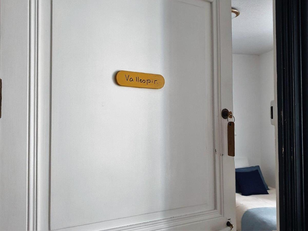 Chambres D'Hotes Et Gites- L'Abri Sous Roche Tautavel Экстерьер фото